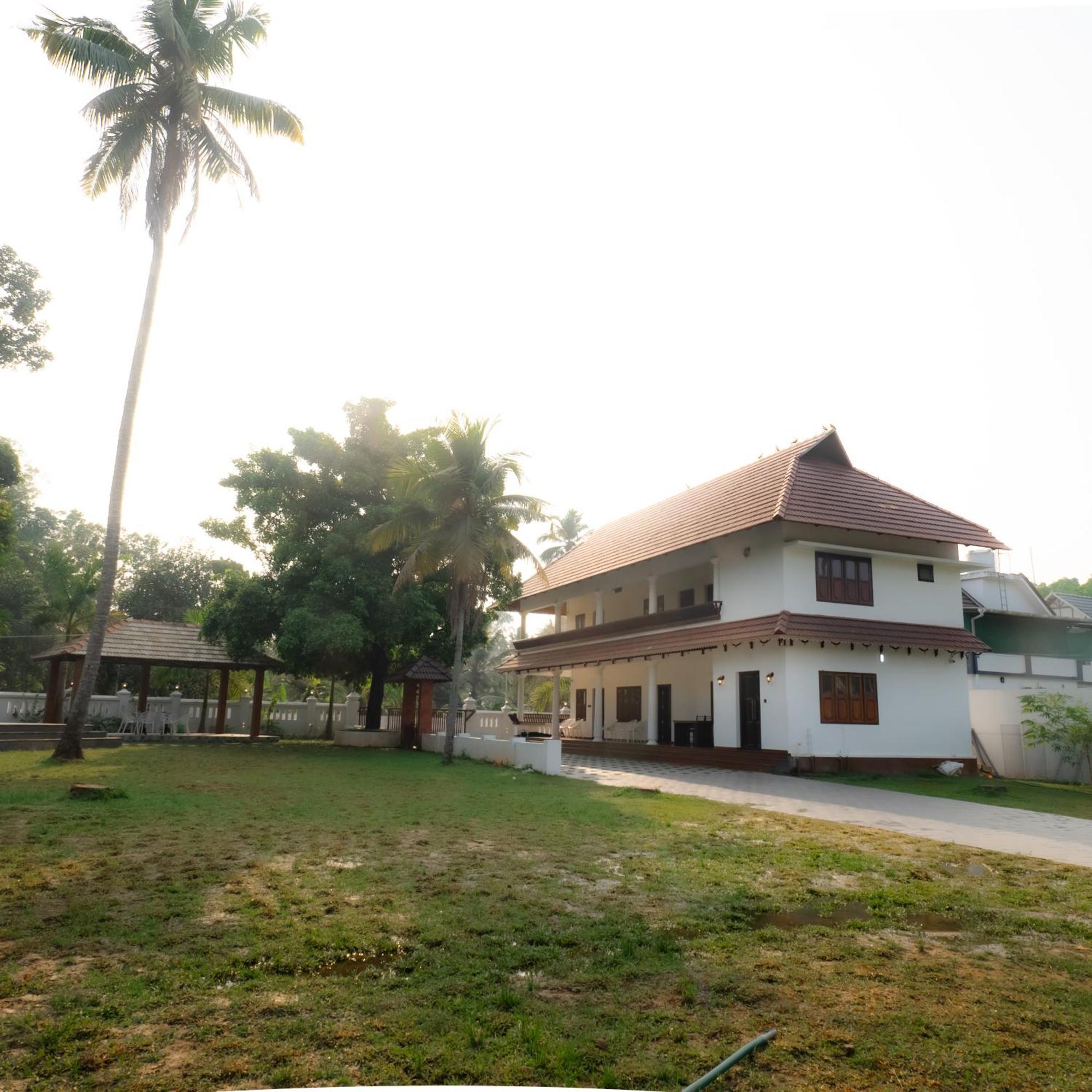 Tamarind Heritage Holiday Home Angamali Exteriér fotografie